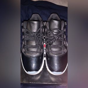 Jordan 11 “72/10”